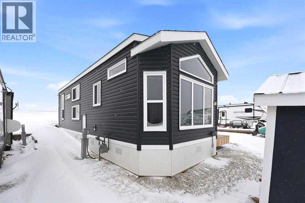 6120, 25054 South Pine Lake Road, Rural Red Deer County, Alberta  T0M 1R0 - Photo 19 - A2301611