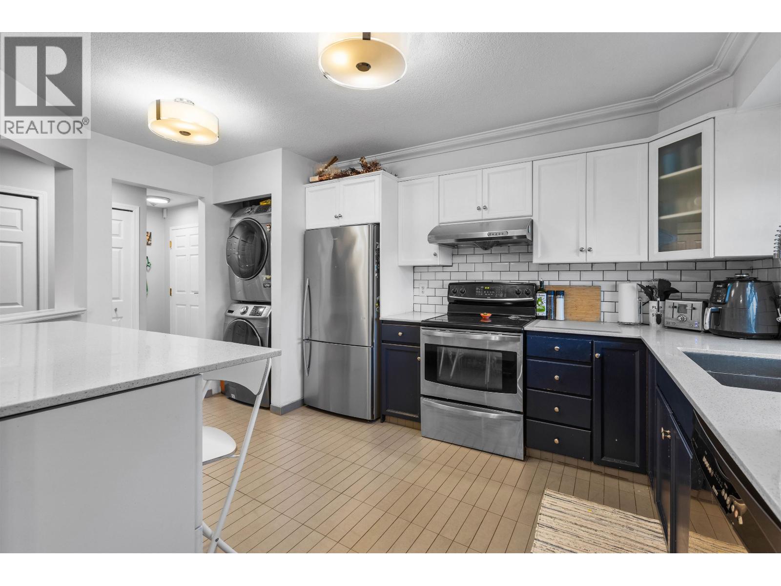 304 25 Richmond Street, New Westminster, British Columbia  V3L 5P9 - Photo 8 - R3112135