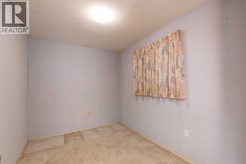 4108 49a Avenue, Innisfail, Alberta  T4G 1J9 - Photo 35 - A2301778