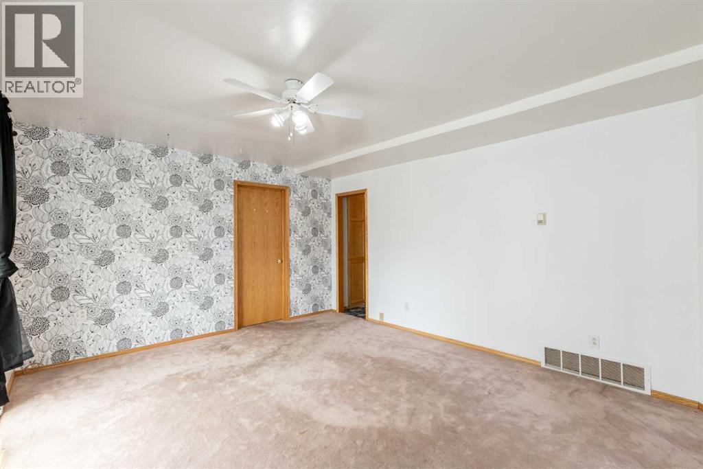 4108 49a Avenue, Innisfail, Alberta  T4G 1J9 - Photo 24 - A2301778