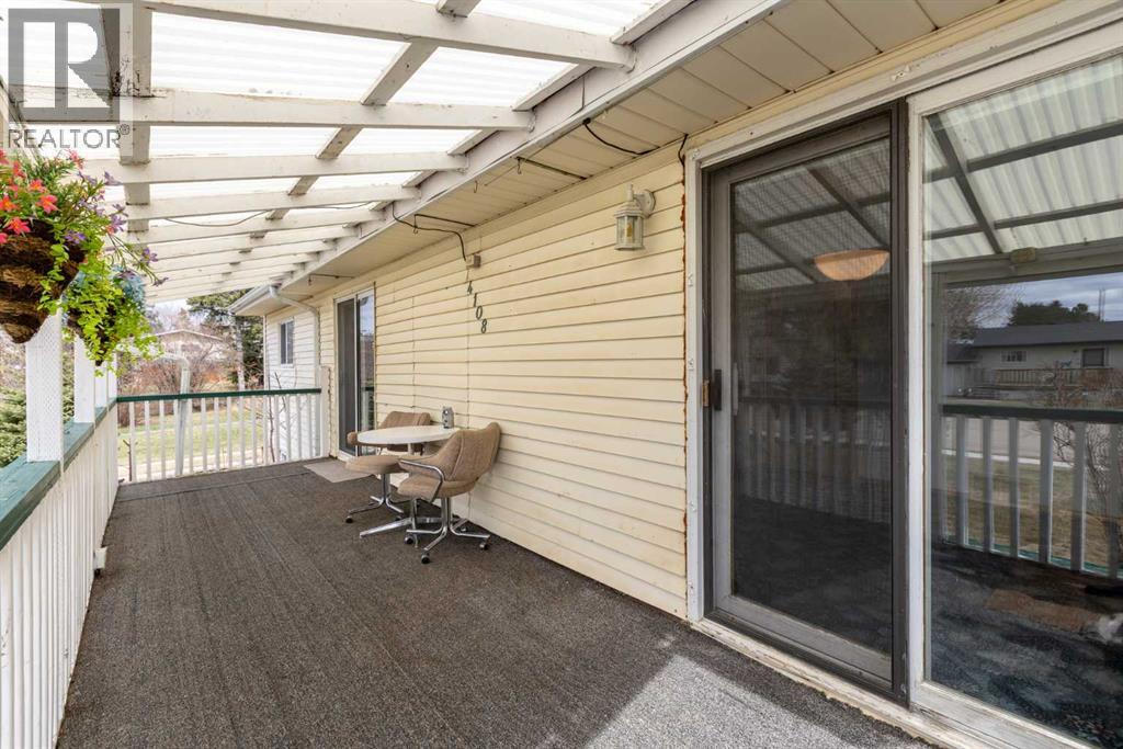 4108 49a Avenue, Innisfail, Alberta  T4G 1J9 - Photo 47 - A2301778