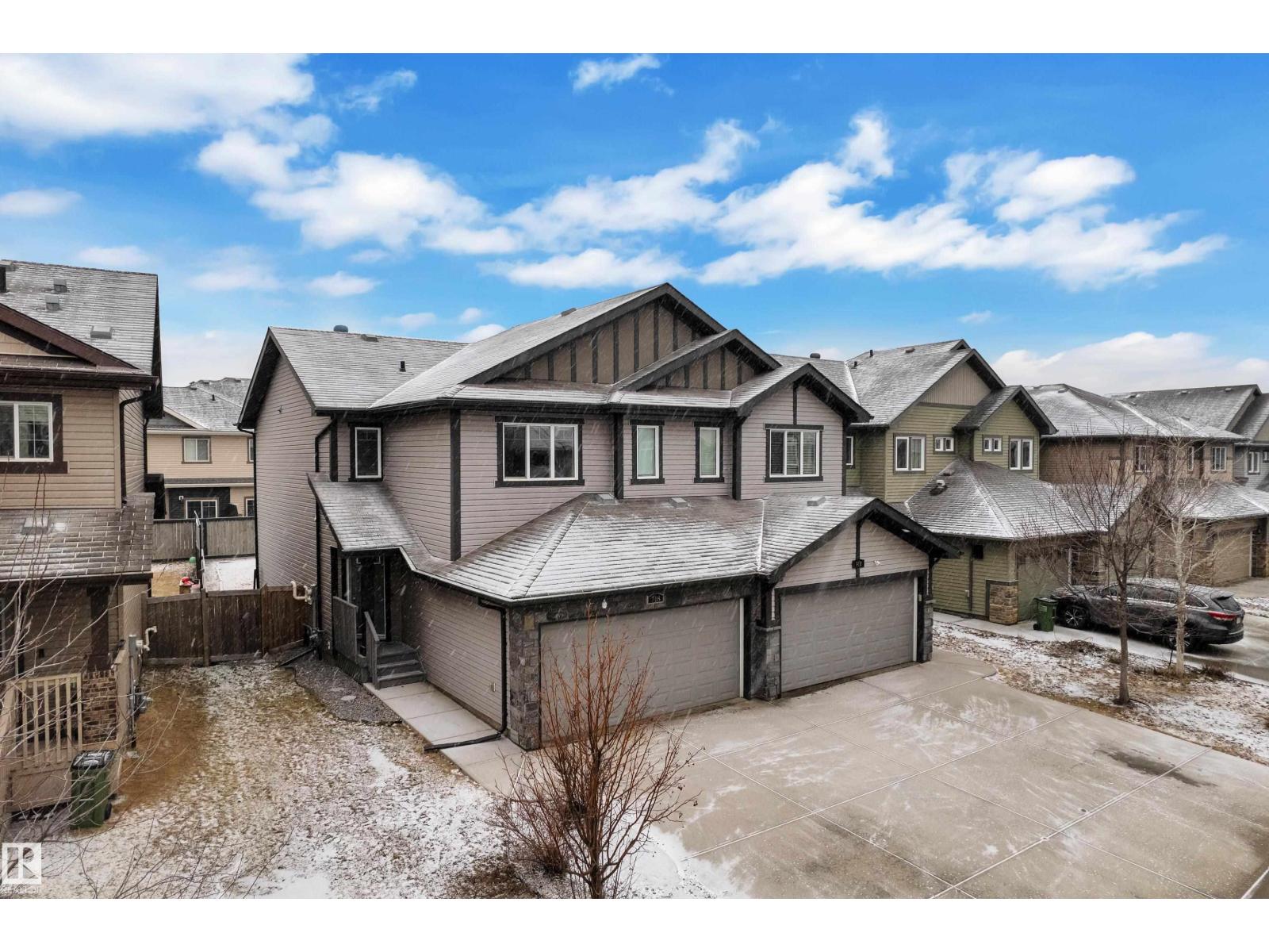 718 177 St Sw, Edmonton, Alberta  T6W 1A7 - Photo 2 - E4484202