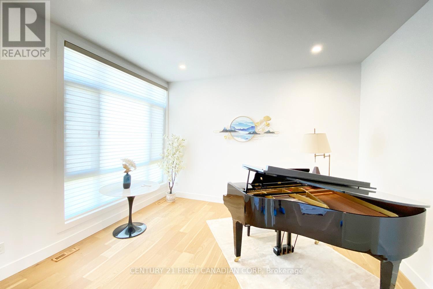 53 Edwin Drive, London South (South P), Ontario  N6C 2S9 - Photo 11 - X13043928