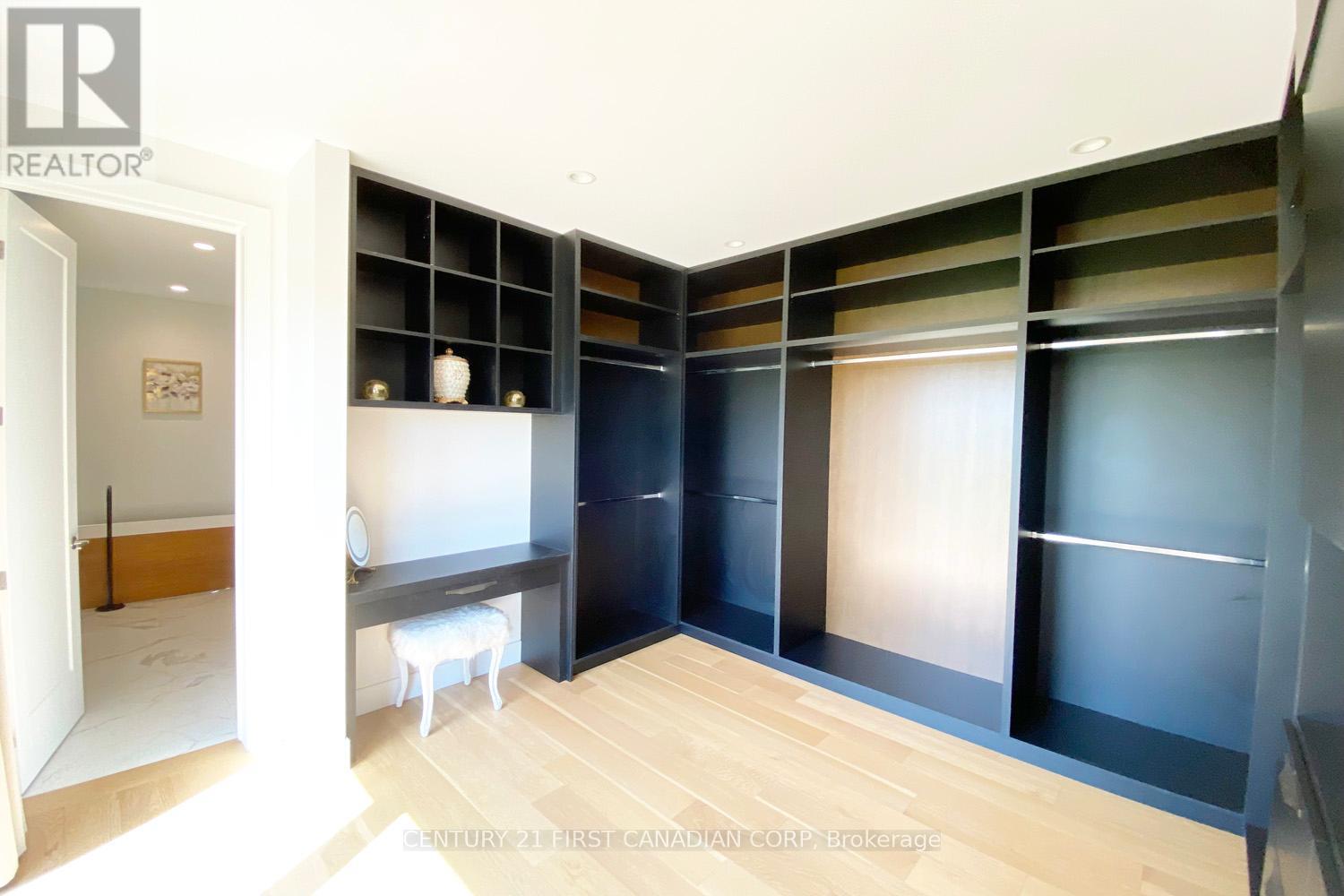 53 Edwin Drive, London South (South P), Ontario  N6C 2S9 - Photo 15 - X13043928