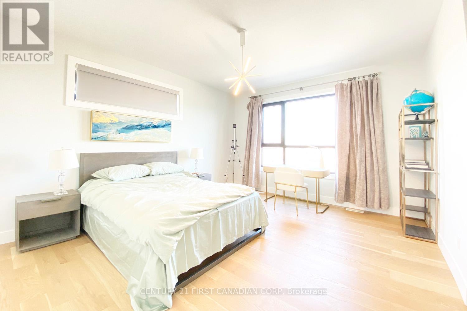 53 Edwin Drive, London South (South P), Ontario  N6C 2S9 - Photo 18 - X13043928