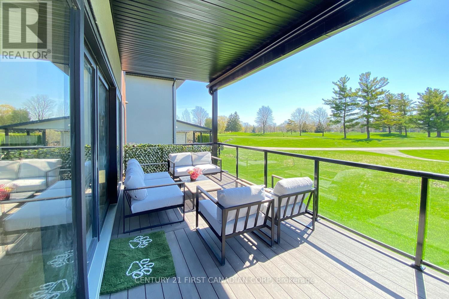 53 Edwin Drive, London South (South P), Ontario  N6C 2S9 - Photo 3 - X13043928