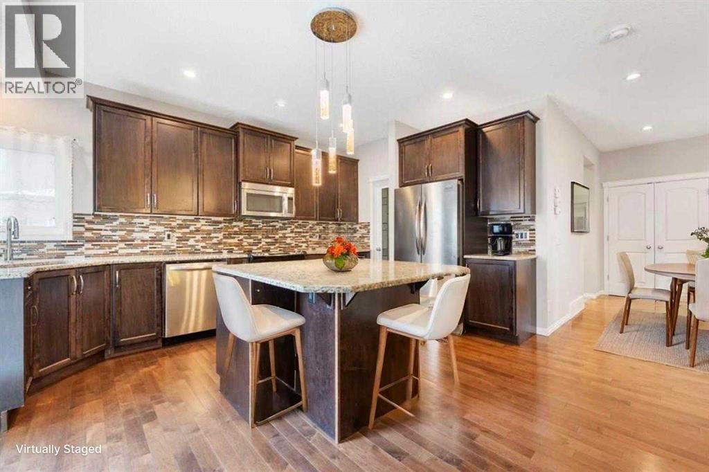 220 Walden Heights SE, Calgary, Alberta  T2X 0V7 - Photo 4 - A2293204