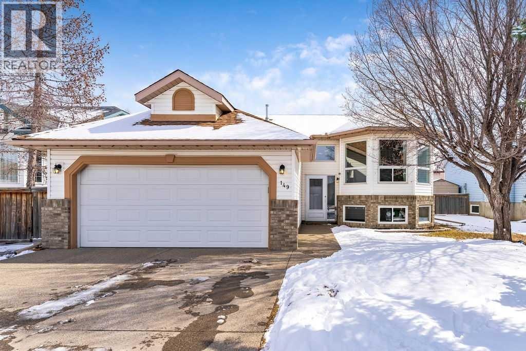 149 West Terrace Crescent, Cochrane, Alberta