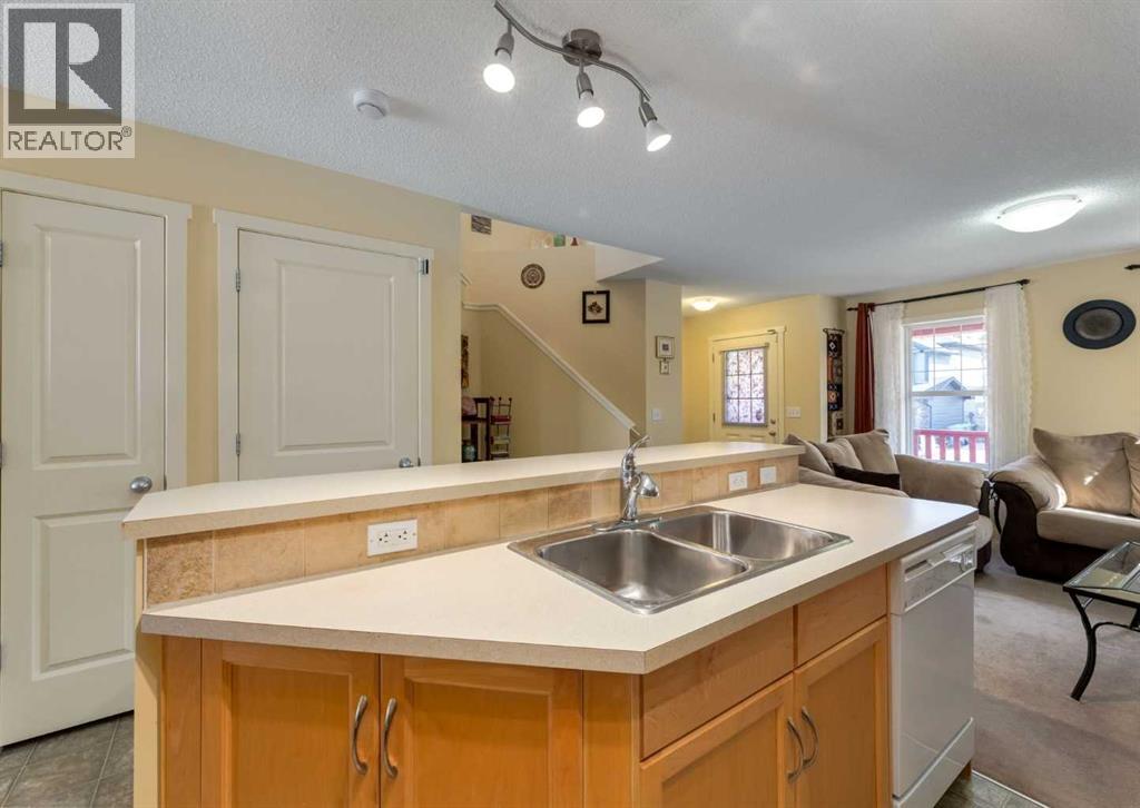 471 Silverado Plains Circle SW, Calgary, Alberta  T2X 0H3 - Photo 7 - A2303716