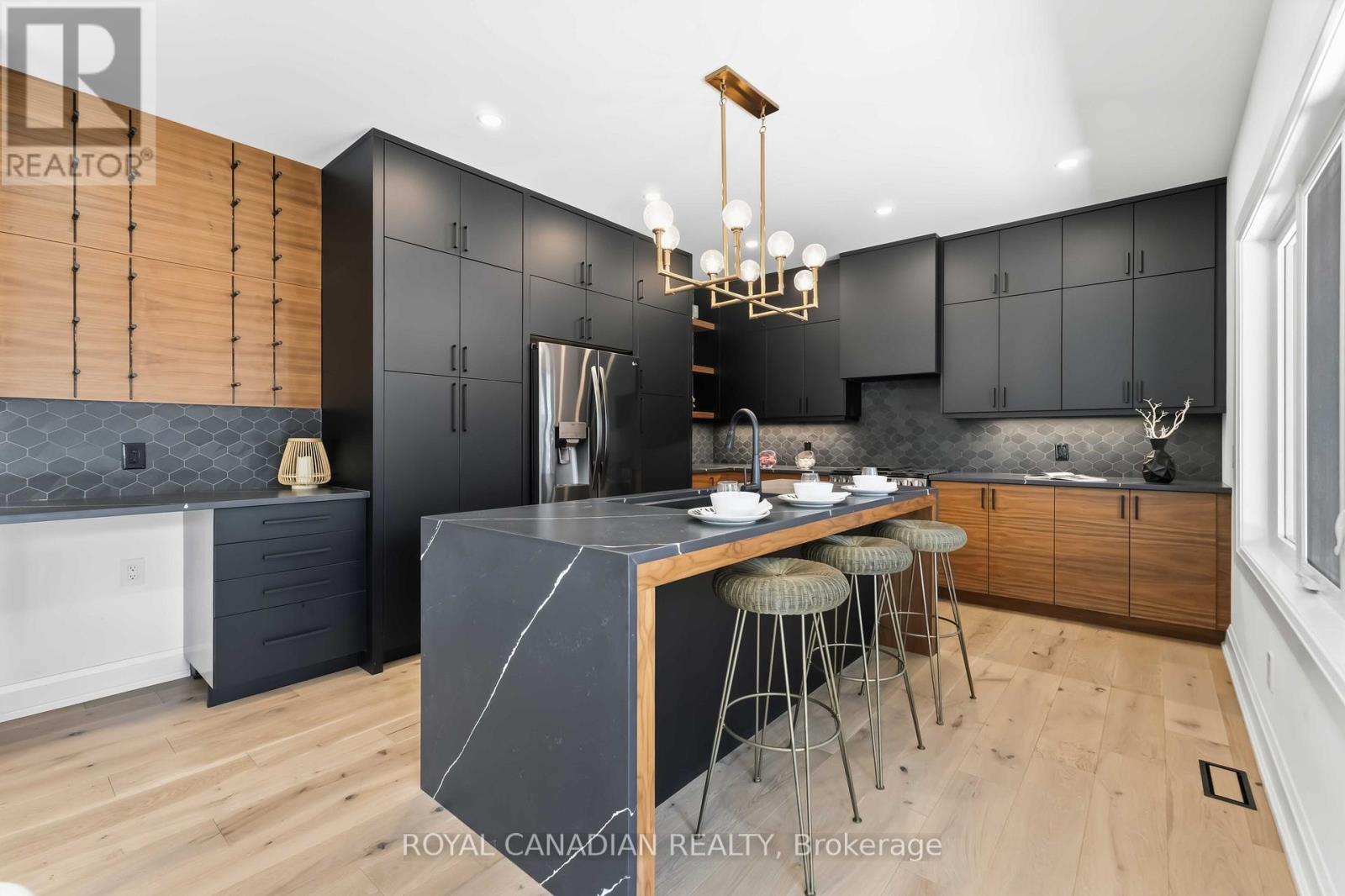 119 Welland Vale Road, St. Catharines, Ontario  L2S 3Y2 - Photo 8 - X13042918