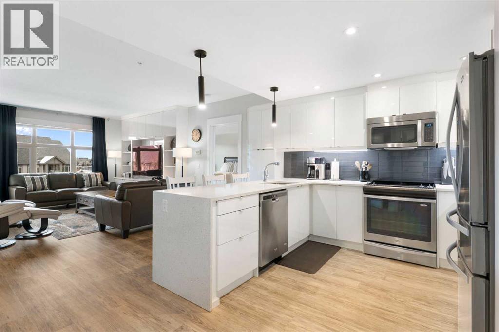 227, 15 Aspenmont Heights Sw, Calgary, Alberta  T3H 0E3 - Photo 3 - A2293655