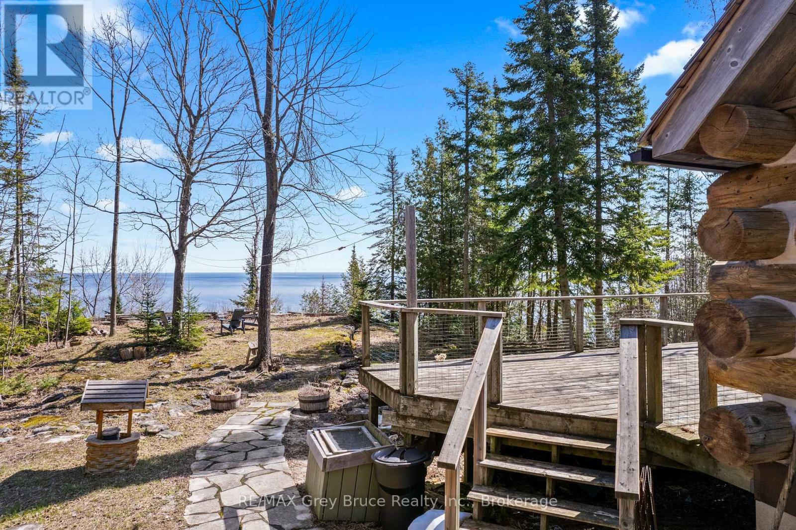 126 Mckague Road, Northern Bruce Peninsula, Ontario  N0H 1W0 - Photo 2 - X13043940