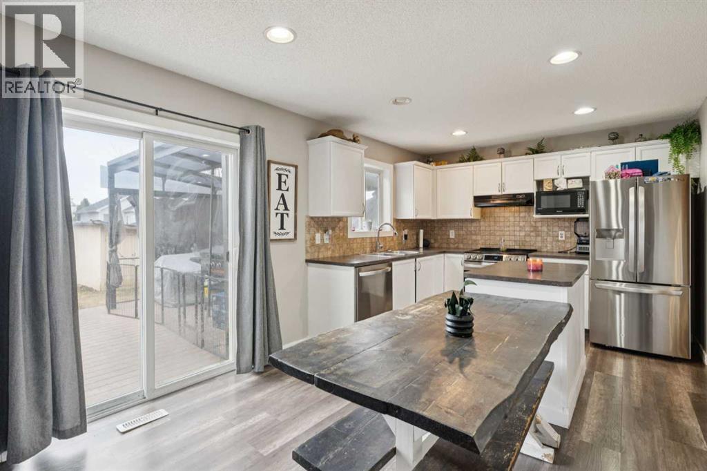 45 Copperfield Heath Se, Calgary, Alberta  T2Z 4V2 - Photo 9 - A2294501