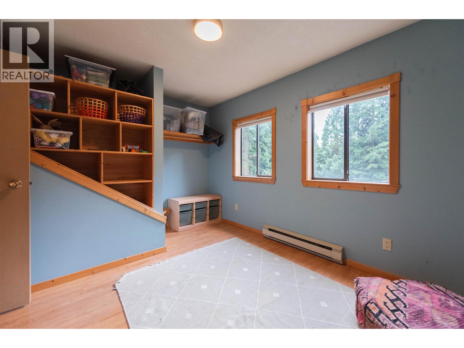 1479 Park Avenue, Roberts Creek, British Columbia  V0N 2W2 - Photo 21 - R3087597