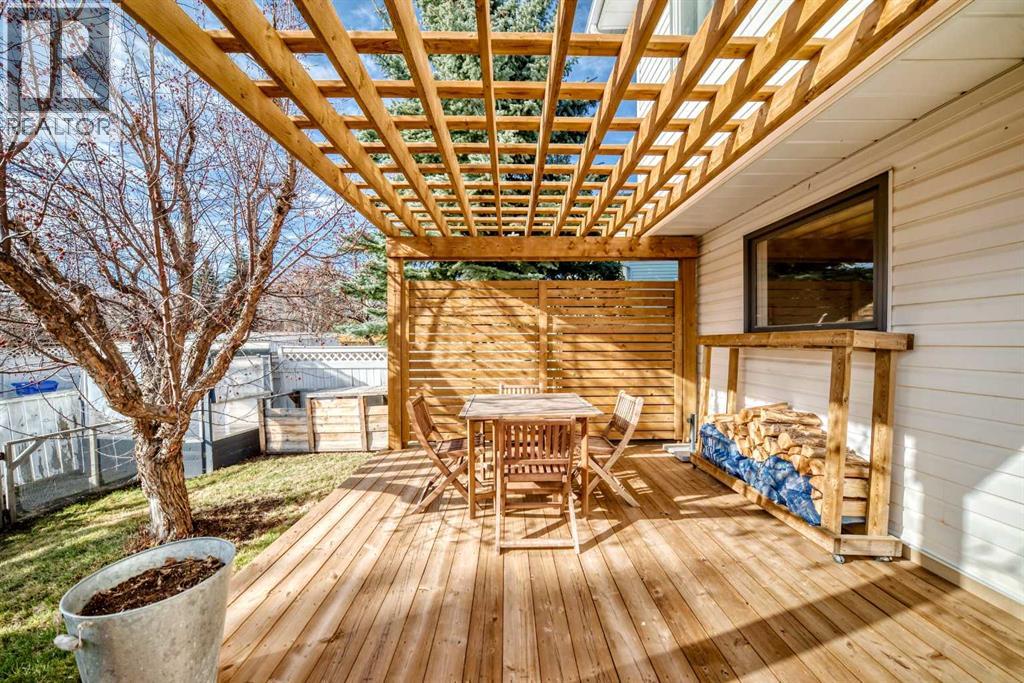 555 Woodbine Boulevard Sw, Calgary, Alberta  T2W 4P5 - Photo 24 - A2303348