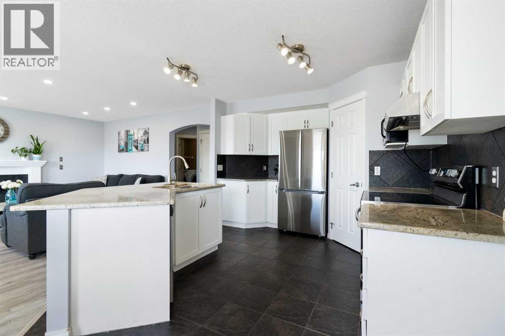 57 Bridlecrest Court Sw, Calgary, Alberta  T2Y 5J3 - Photo 11 - A2304644