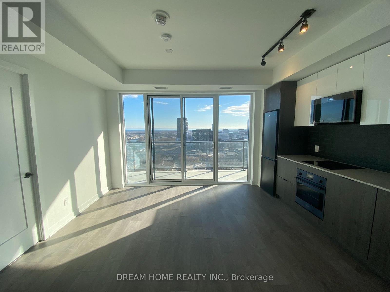 1702 - 5 Defries Street, Toronto, Ontario  M5A 0W7 - Photo 4 - C13043944