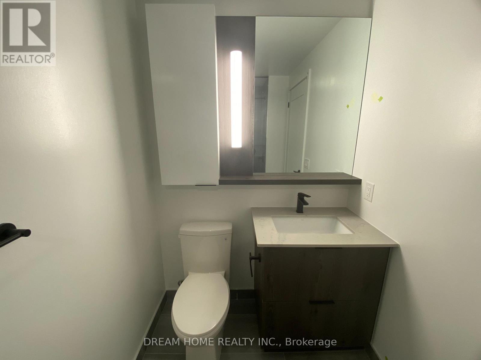 1702 - 5 Defries Street, Toronto, Ontario  M5A 0W7 - Photo 9 - C13043944