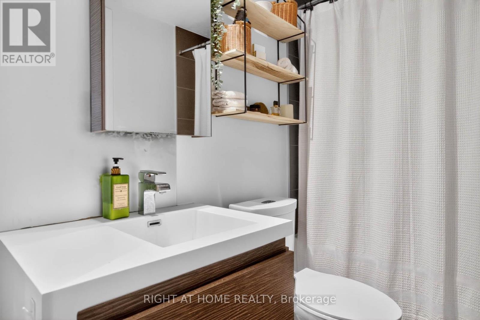 802 - 1030 King Street W, Toronto, Ontario  M6K 3N3 - Photo 13 - C13043950