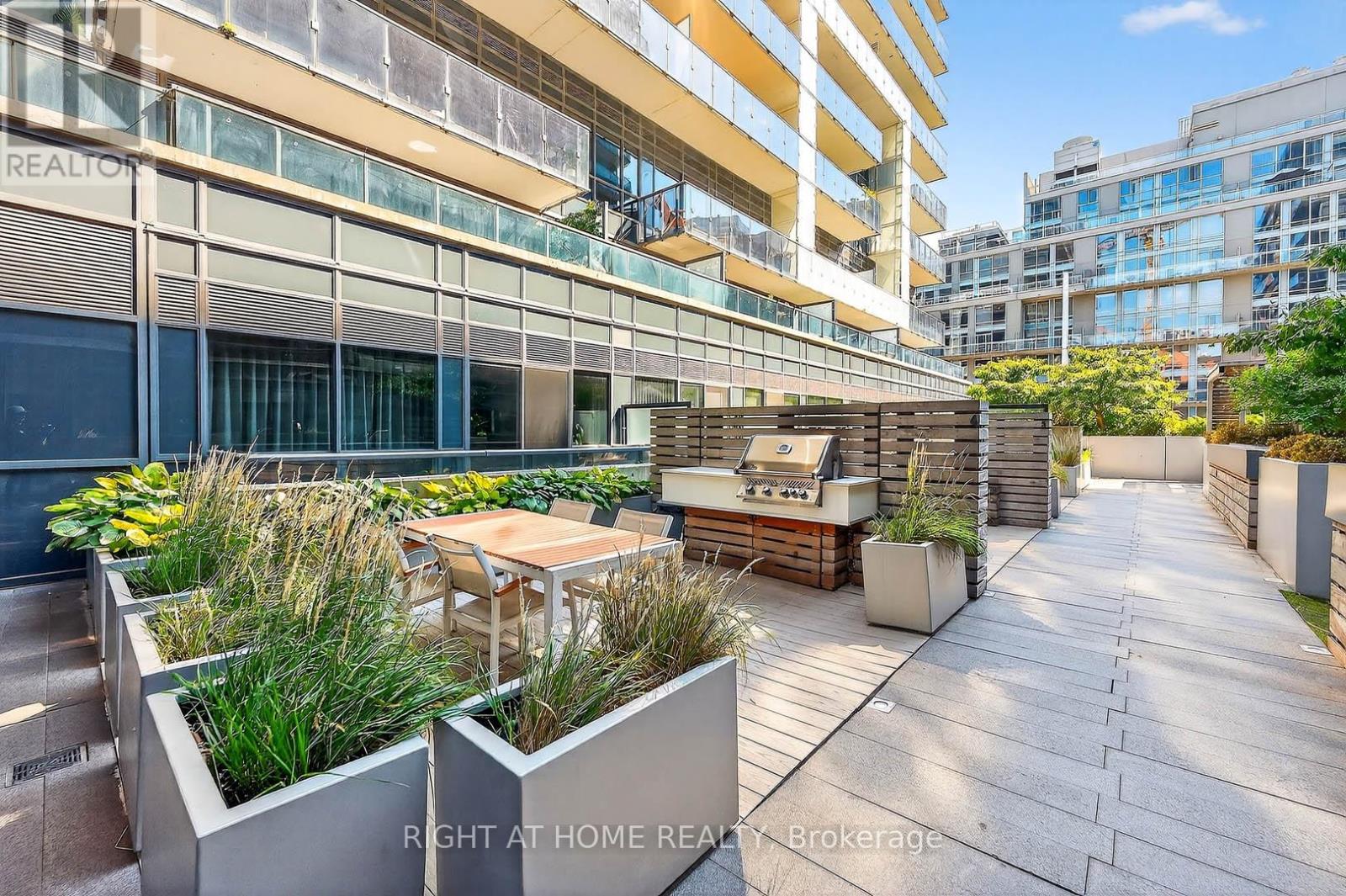 802 - 1030 King Street W, Toronto, Ontario  M6K 3N3 - Photo 22 - C13043950