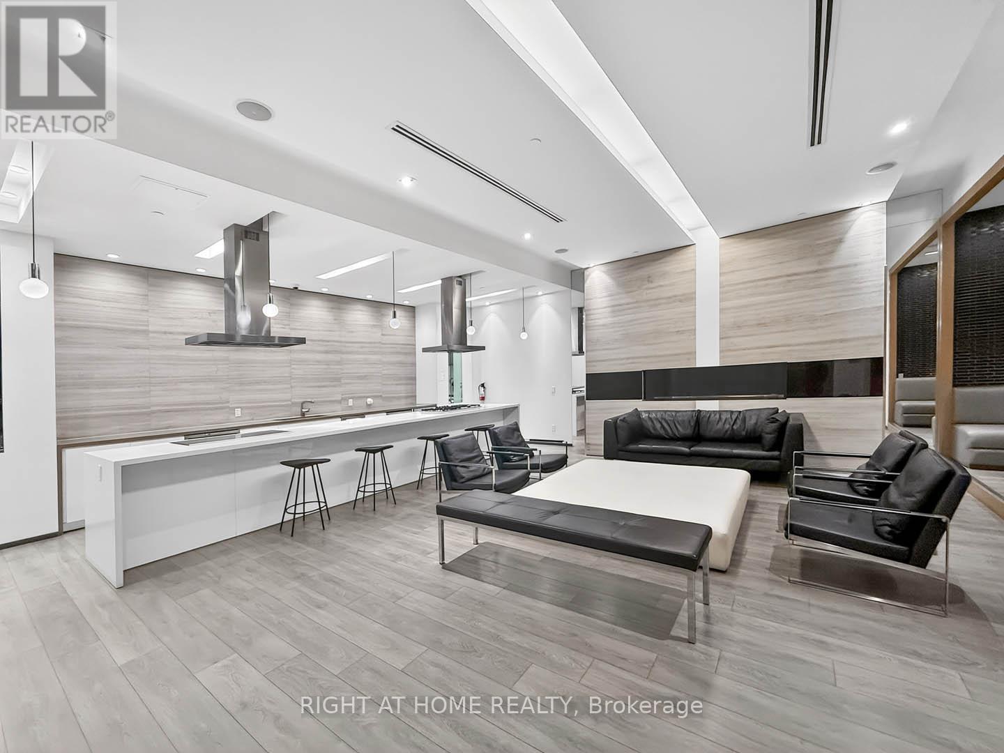 802 - 1030 King Street W, Toronto, Ontario  M6K 3N3 - Photo 30 - C13043950