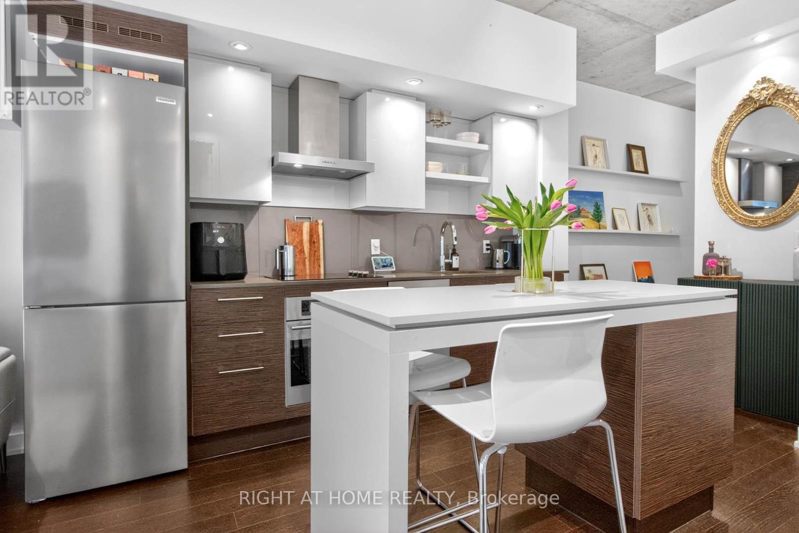 802 - 1030 King Street W, Toronto, Ontario  M6K 3N3 - Photo 6 - C13043950