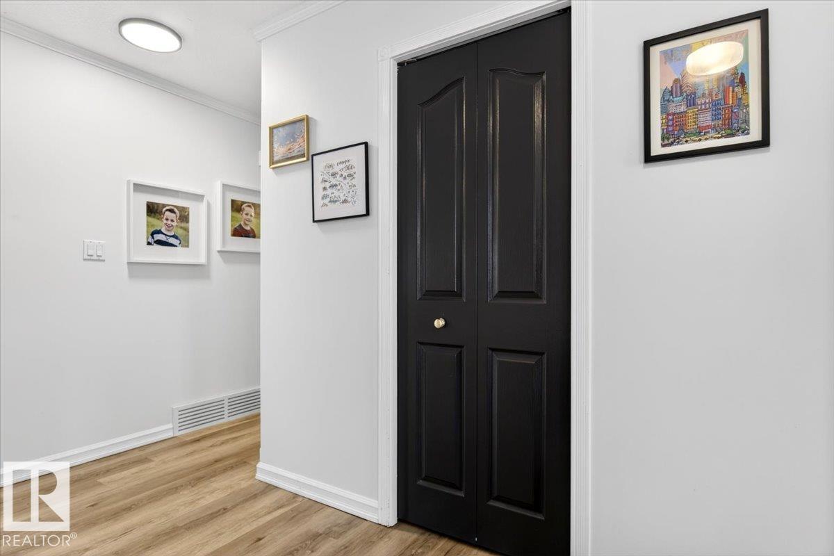 5208 55 Av, Mundare, Alberta  T0B 3H0 - Photo 3 - E4484208