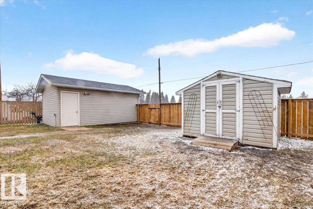 5208 55 Av, Mundare, Alberta  T0B 3H0 - Photo 44 - E4484208