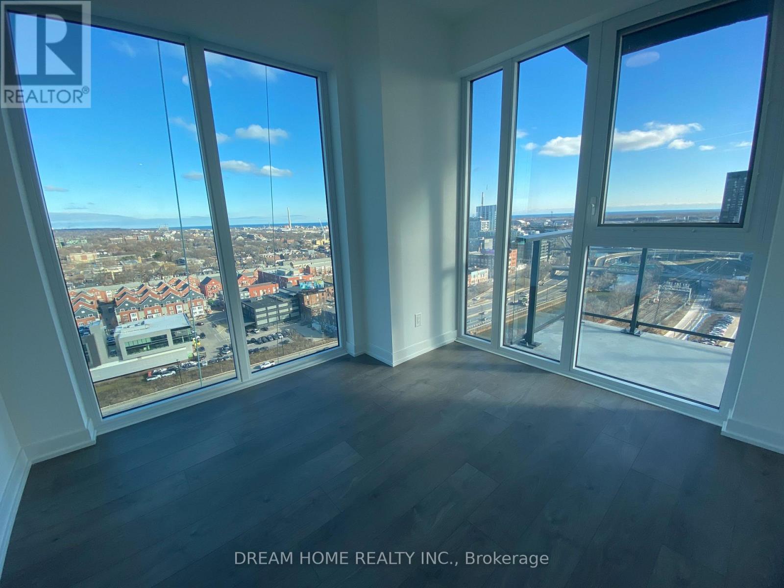 1702 - 5 Defries Street, Toronto, Ontario  M5A 0W7 - Photo 11 - C13043944