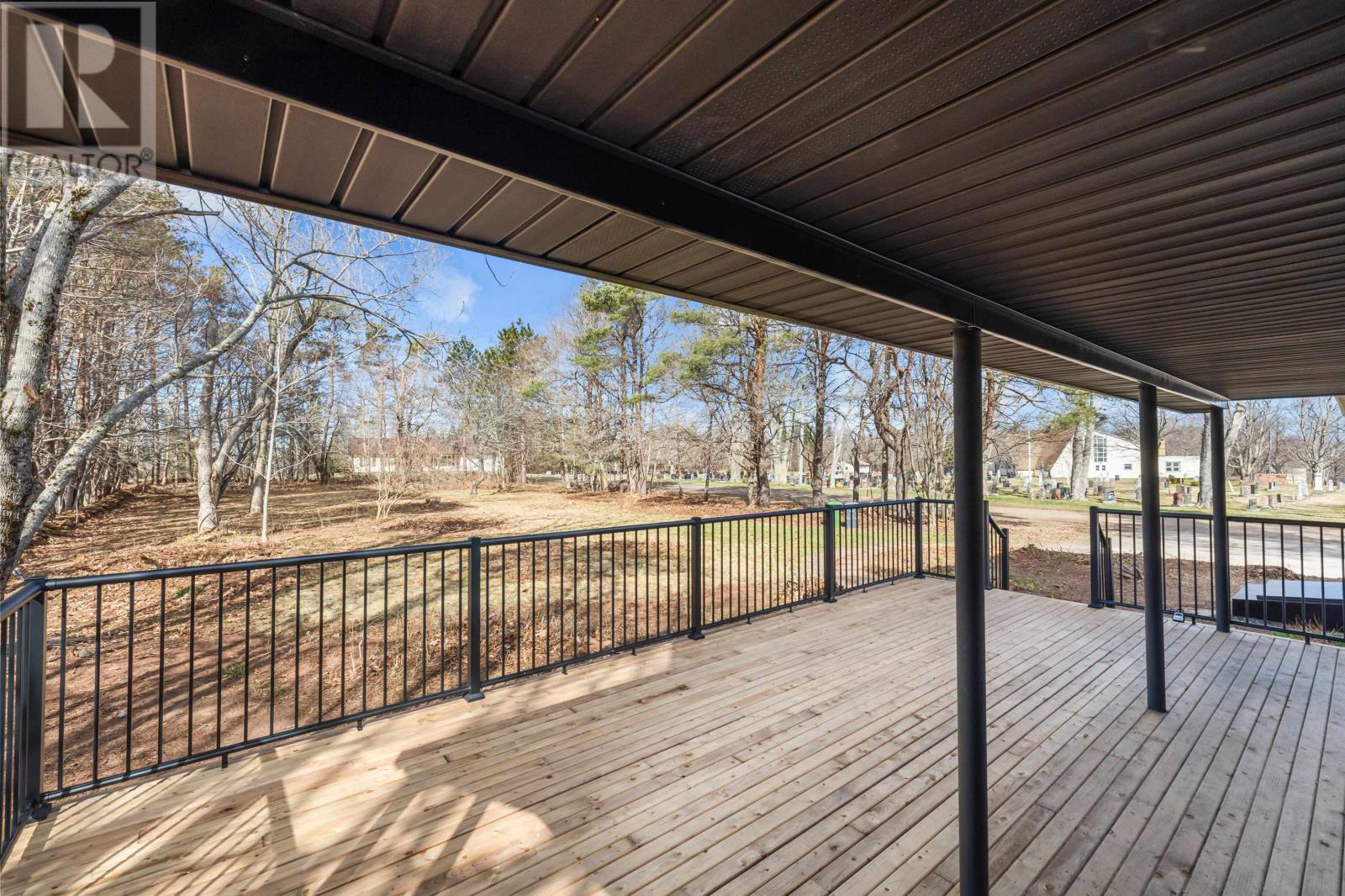 33 Wood Island Road, Montague, Prince Edward Island  C0A 1R0 - Photo 7 - 202608613