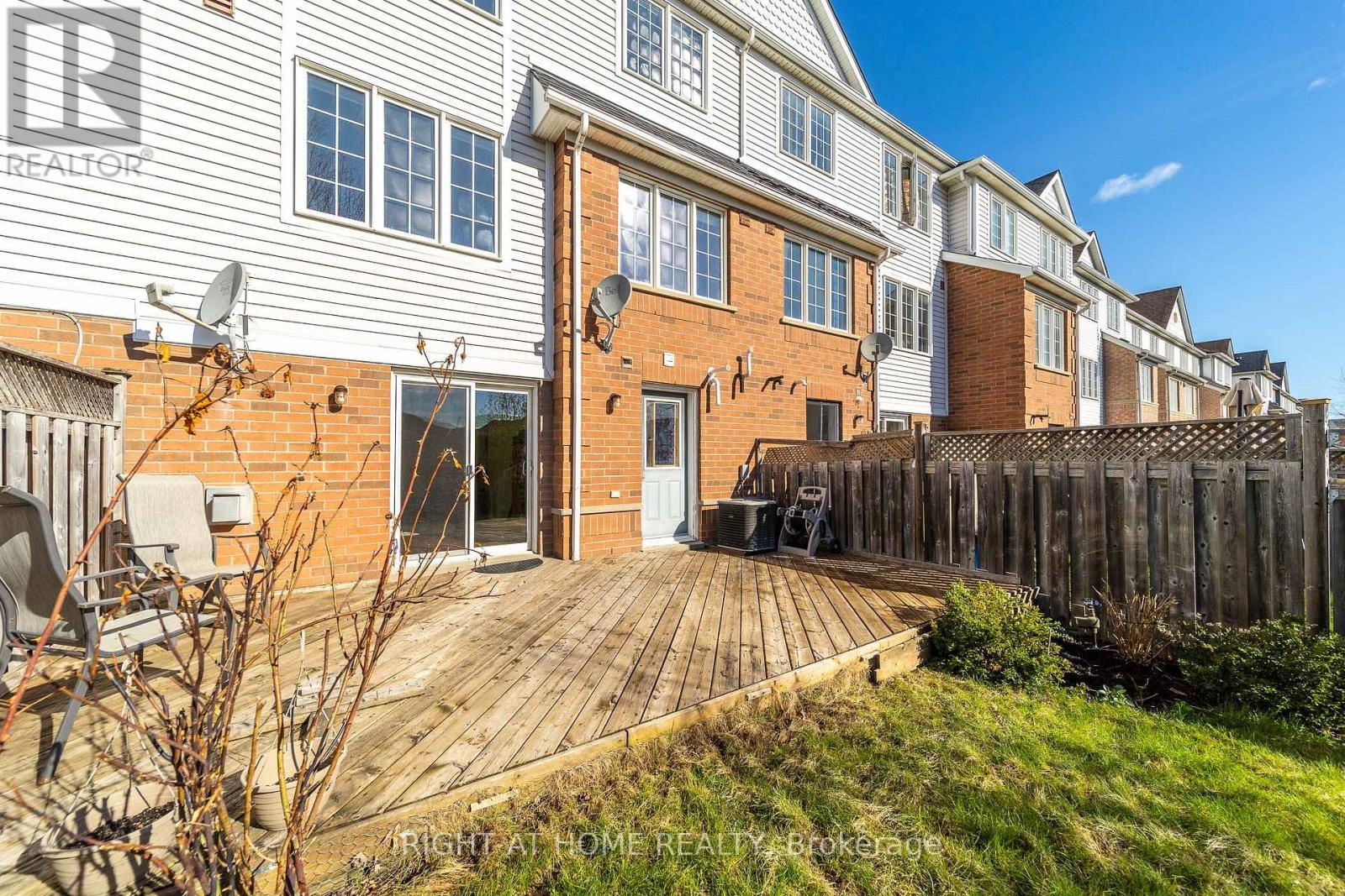 1251 Lamont Crescent, Milton, Ontario  L9T 6W4 - Photo 36 - W13043922