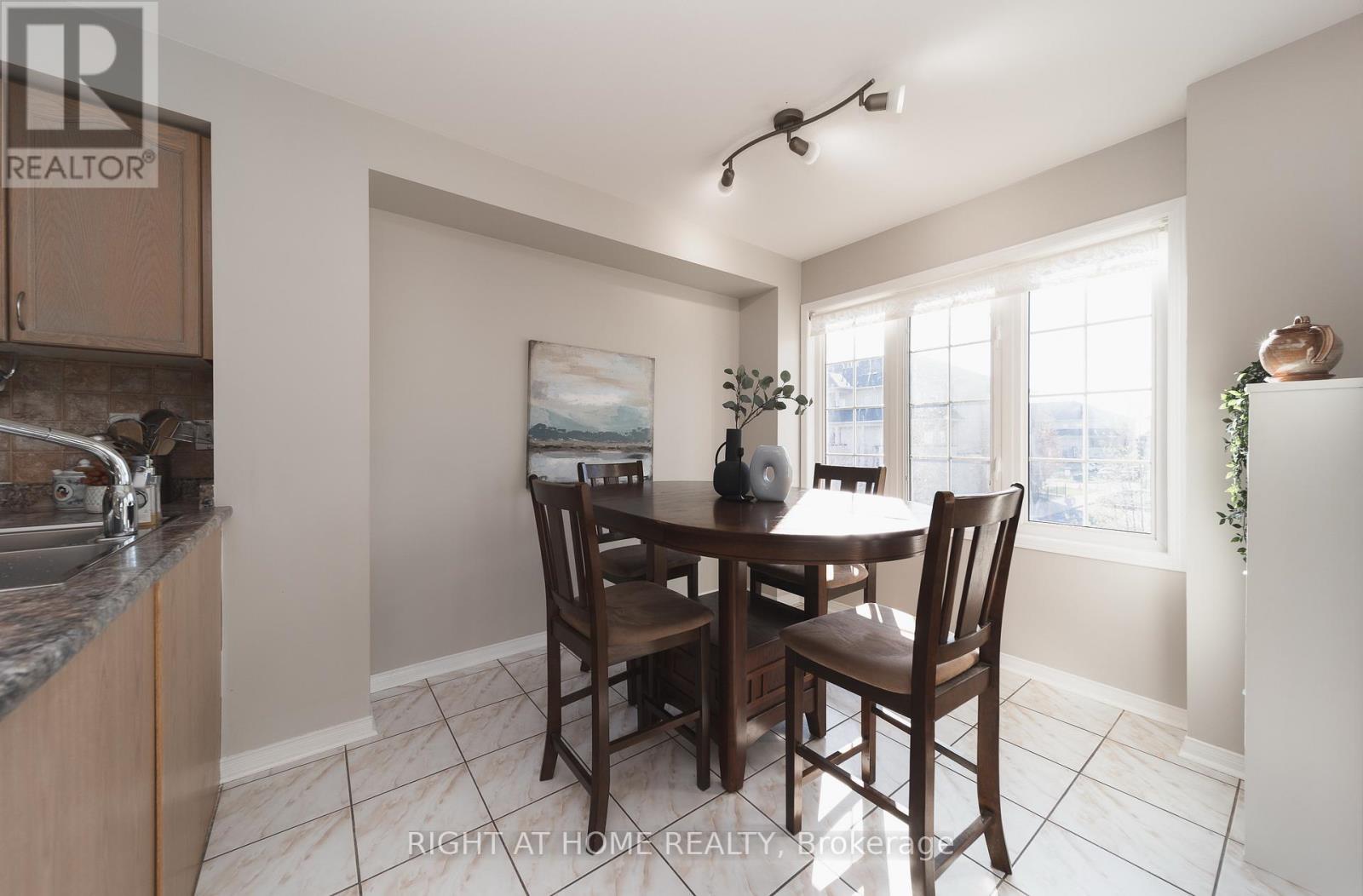 1251 Lamont Crescent, Milton, Ontario  L9T 6W4 - Photo 8 - W13043922