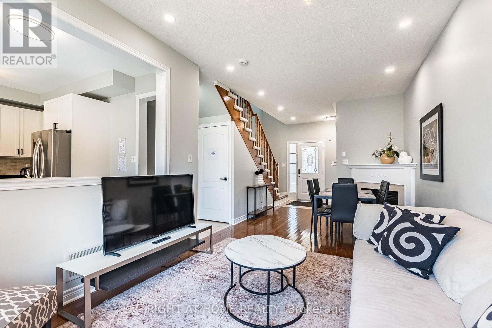 222 Andrews Trail, Milton, Ontario  L9T 6S7 - Photo 13 - W13043946