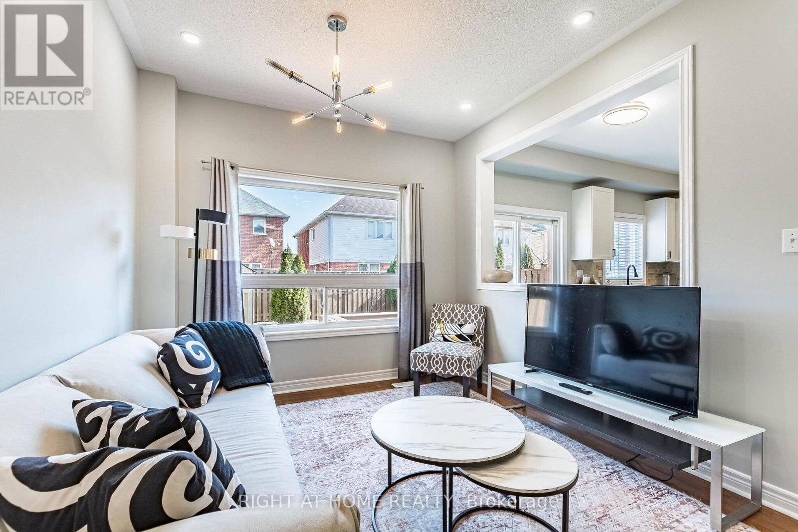 222 Andrews Trail, Milton, Ontario  L9T 6S7 - Photo 14 - W13043946