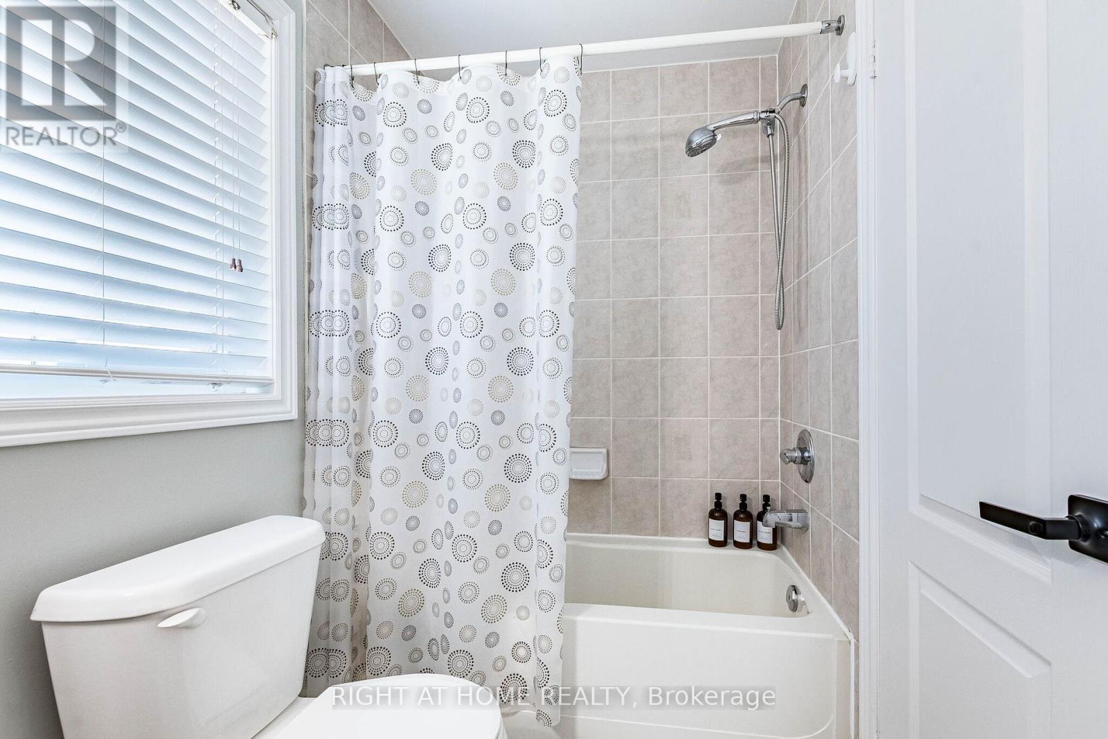 222 Andrews Trail, Milton, Ontario  L9T 6S7 - Photo 35 - W13043946