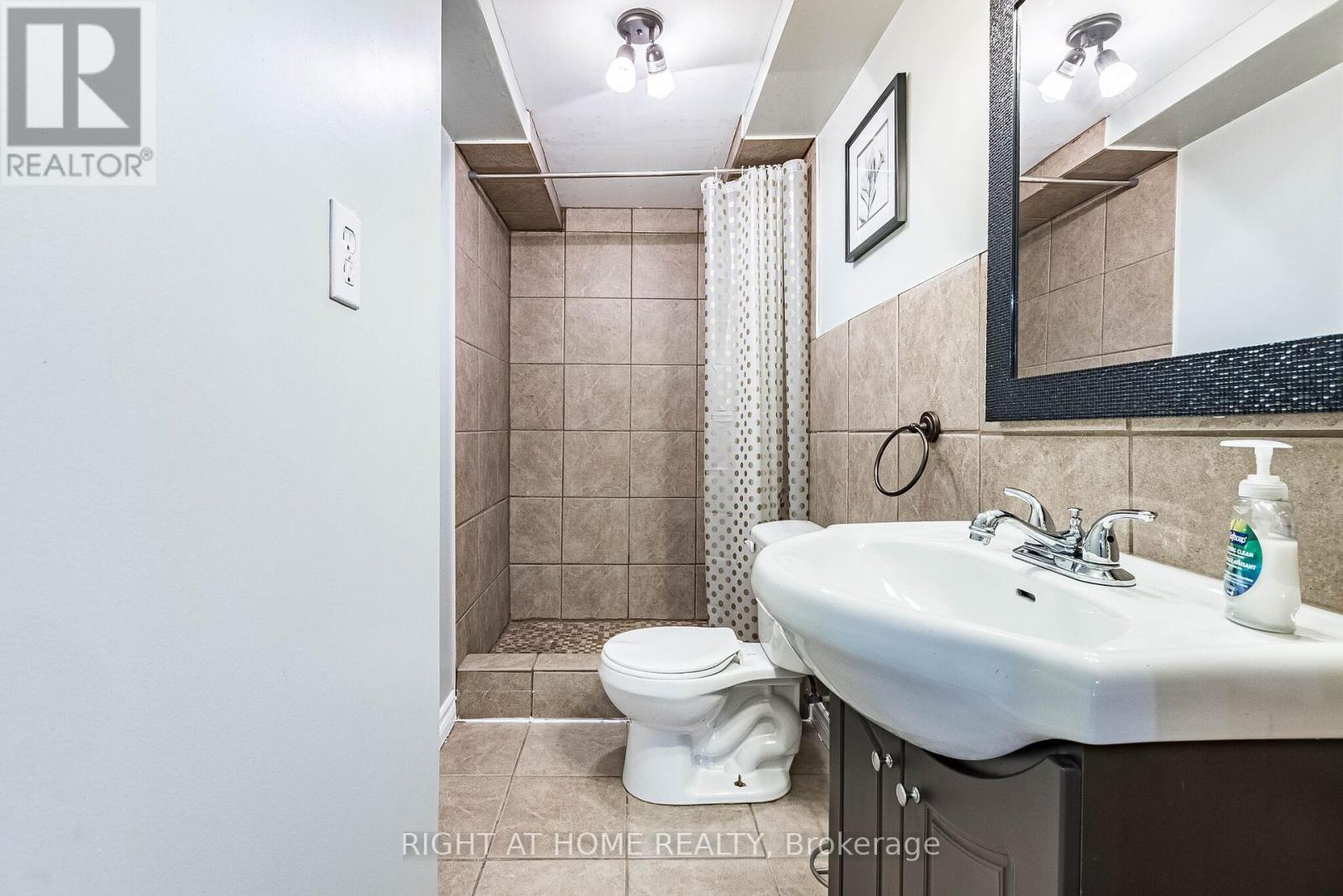 222 Andrews Trail, Milton, Ontario  L9T 6S7 - Photo 42 - W13043946