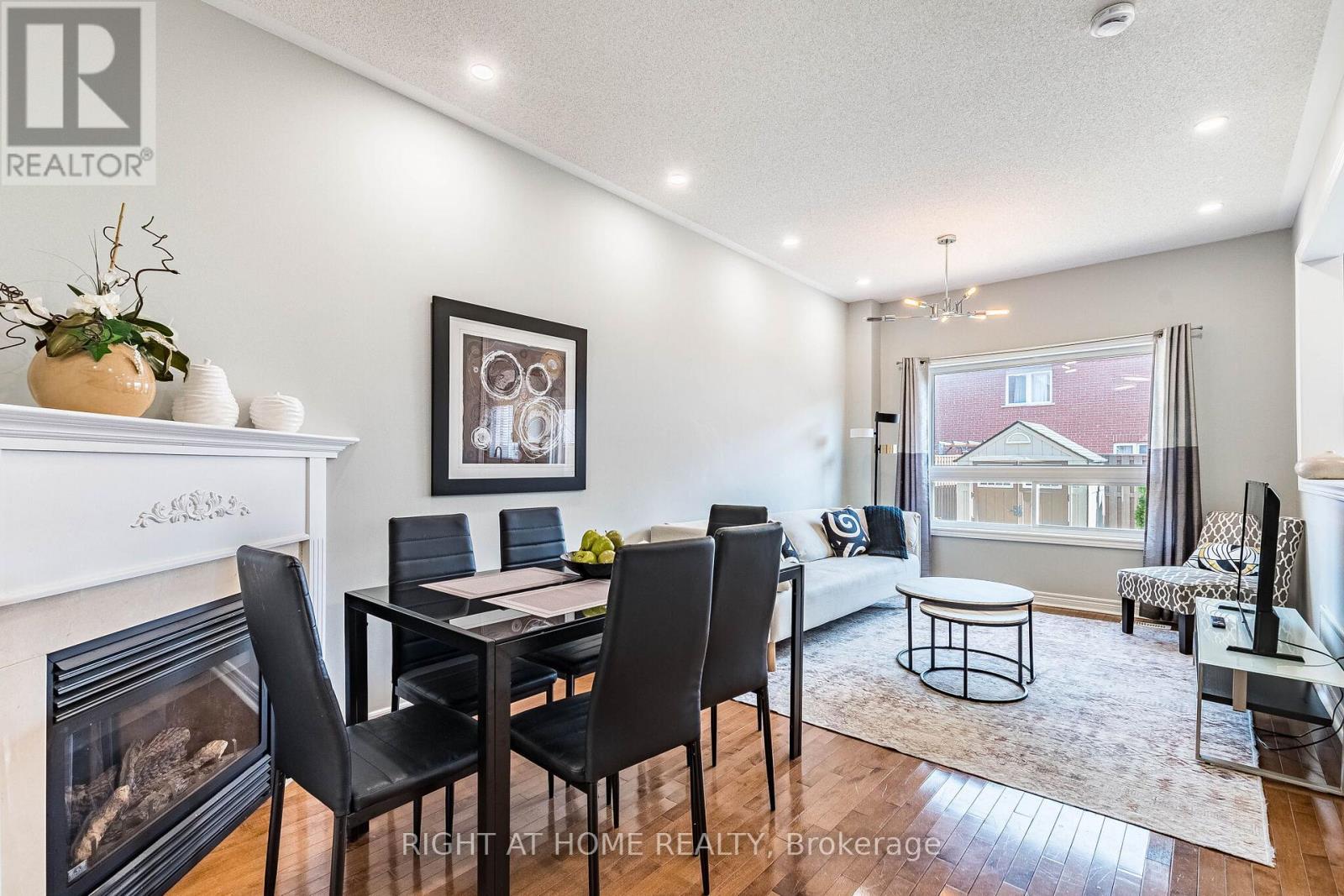 222 Andrews Trail, Milton, Ontario  L9T 6S7 - Photo 9 - W13043946