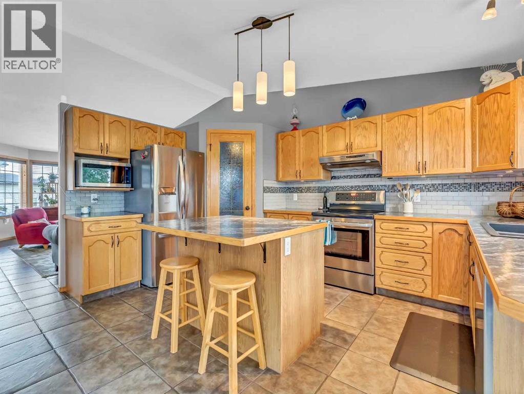 78 Stein Close Se, Medicine Hat, Alberta  T1B 4M8 - Photo 11 - A2304585