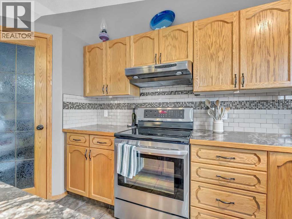 78 Stein Close Se, Medicine Hat, Alberta  T1B 4M8 - Photo 13 - A2304585