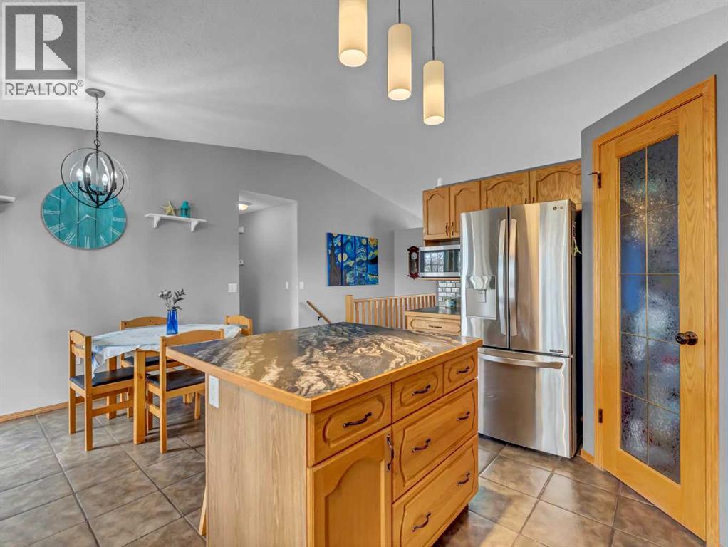 78 Stein Close Se, Medicine Hat, Alberta  T1B 4M8 - Photo 12 - A2304585