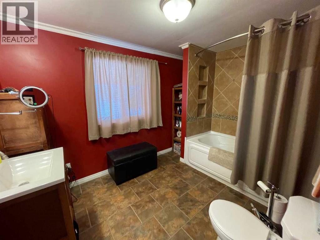 501 23 Street, Didsbury, Alberta  T0M 0W0 - Photo 16 - A2301701