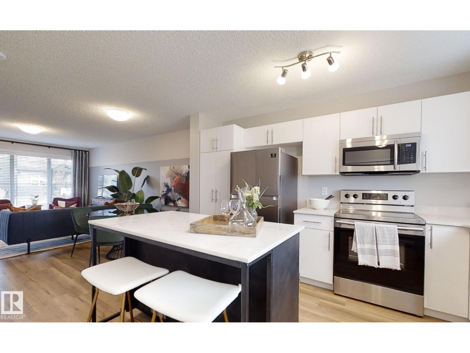 1609 210a St Nw, Edmonton, Alberta  T6M 3E1 - Photo 11 - E4484209