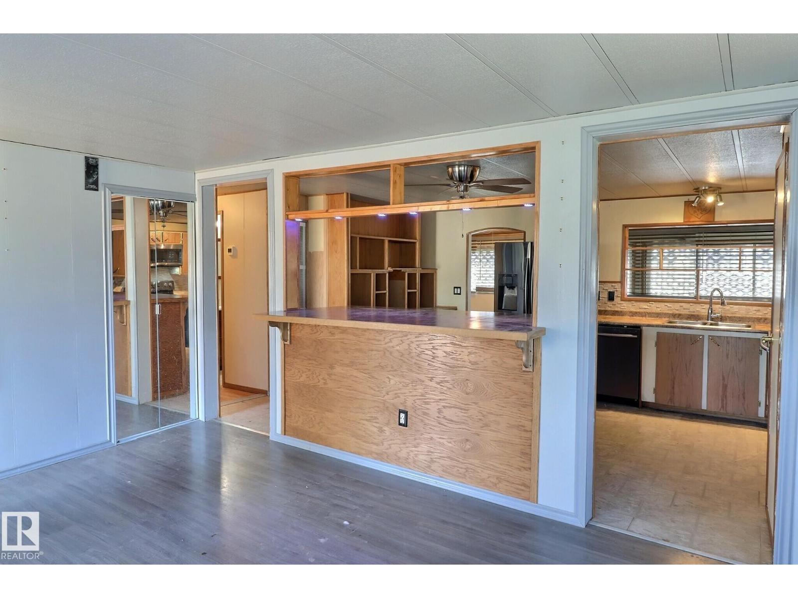 Unknown Address, ,     - Photo 3 - E4484210