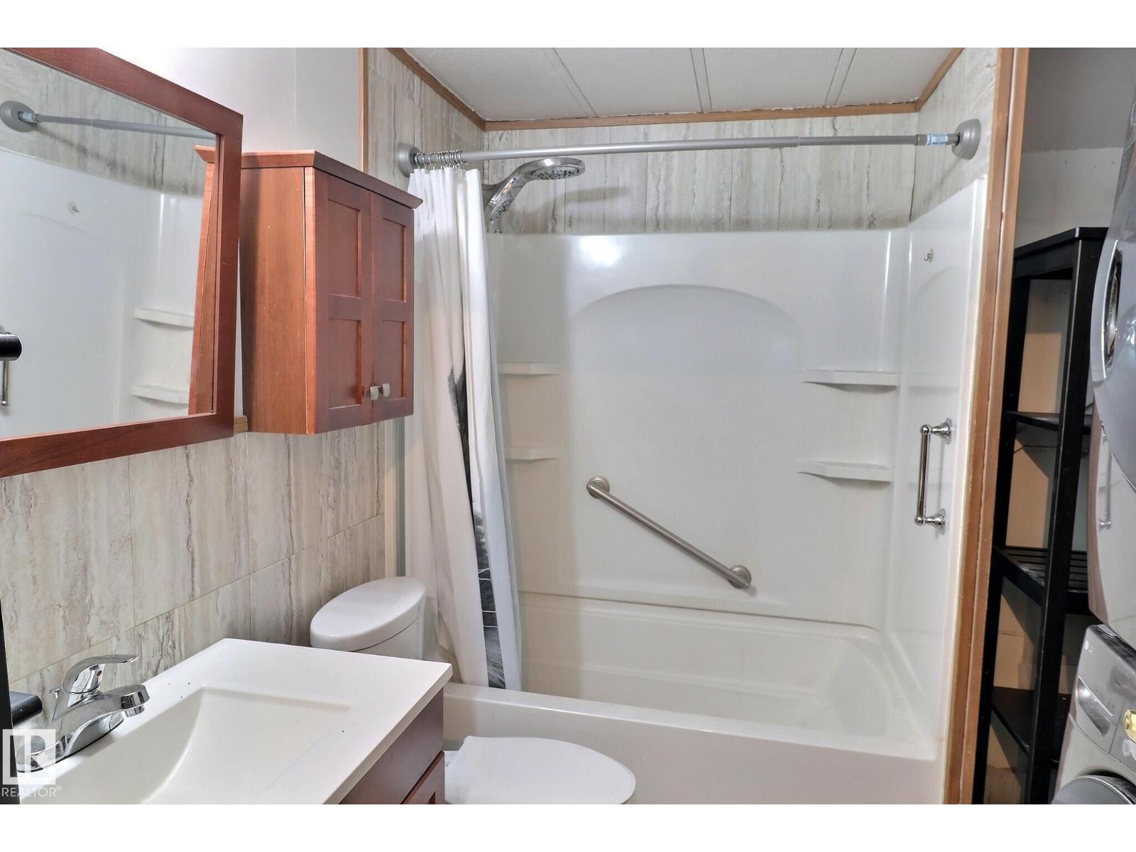 Unknown Address, ,     - Photo 9 - E4484210