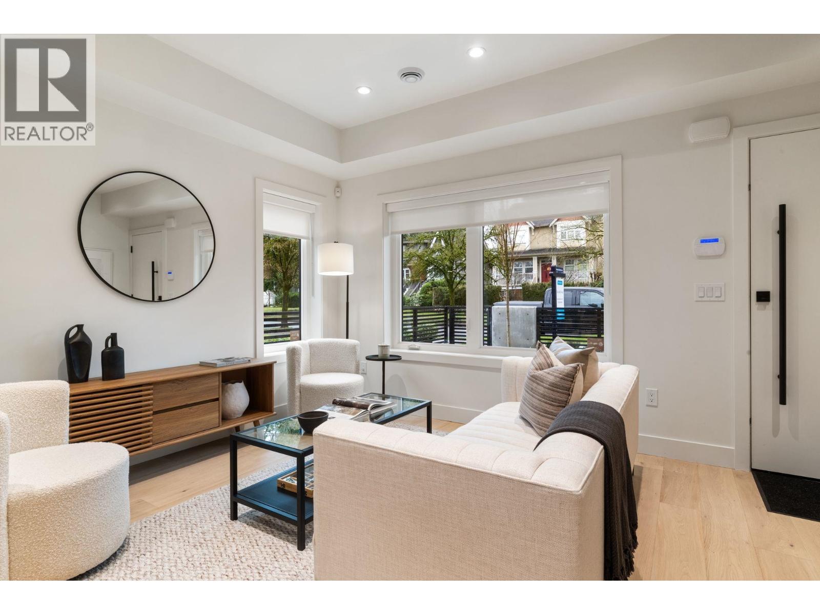 1 2541 Grant Street, Vancouver, British Columbia  V5K 3G6 - Photo 7 - R3115786