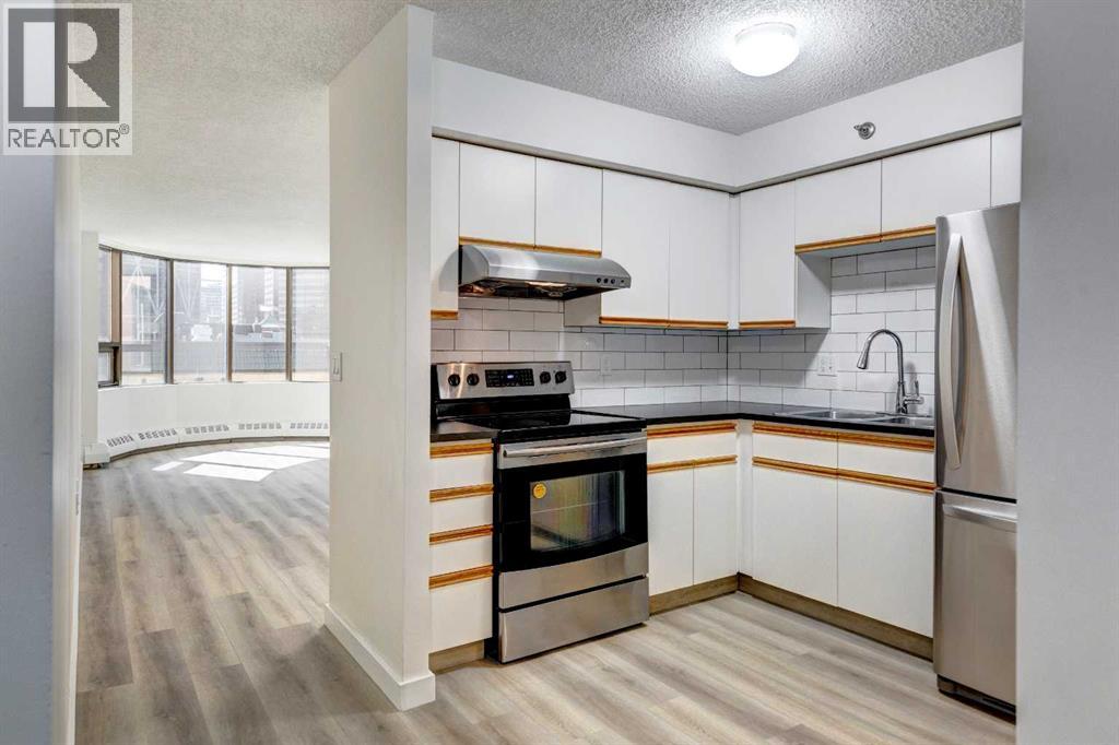 301, 128 2 Avenue Se, Calgary, Alberta  T2G 5J5 - Photo 7 - A2293136