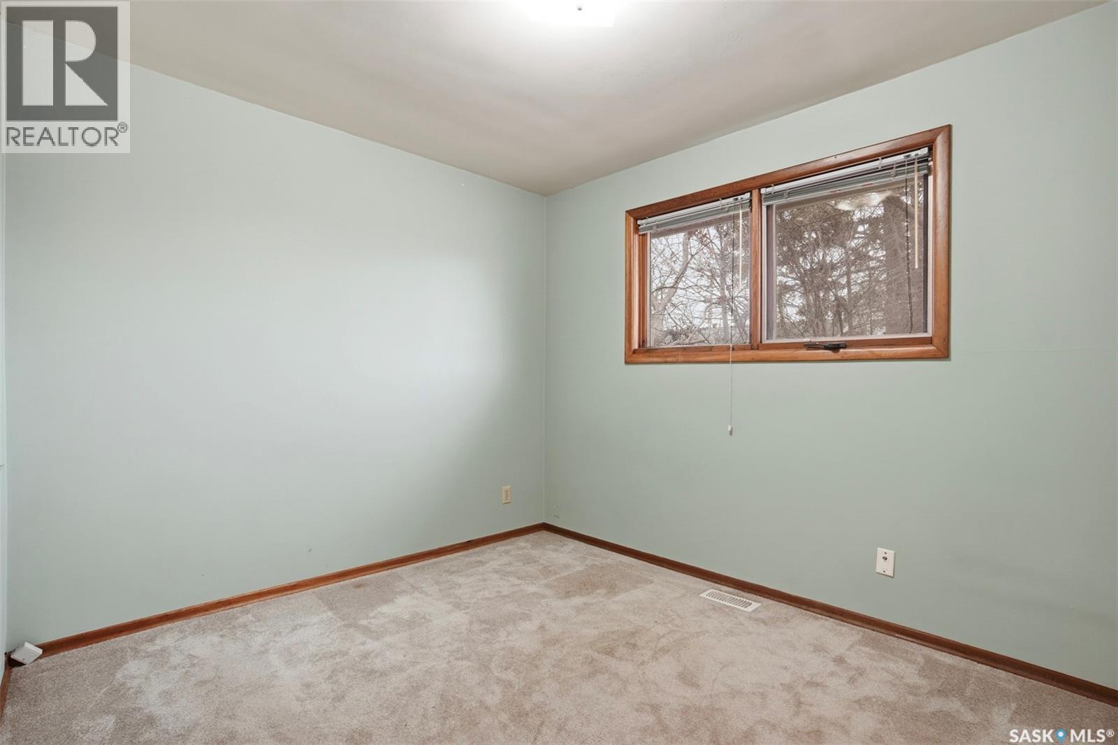 143 102nd Street W, Saskatoon, Saskatchewan  S7N 1M7 - Photo 13 - SK033724