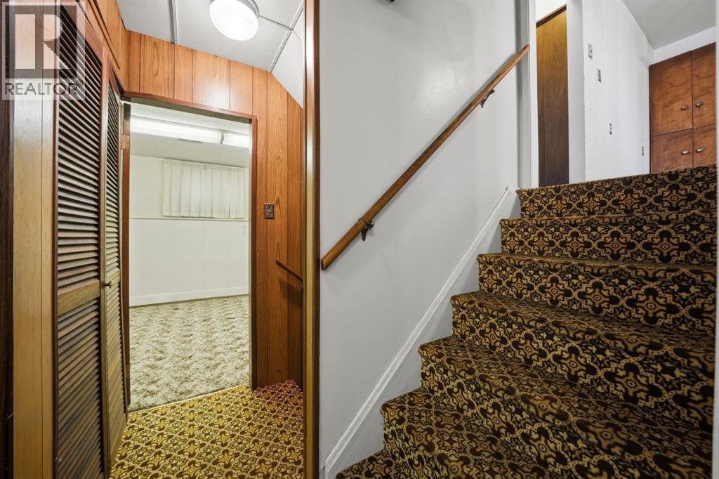 3301 41 Avenue, Red Deer, Alberta  T4N 2X5 - Photo 21 - A2304511