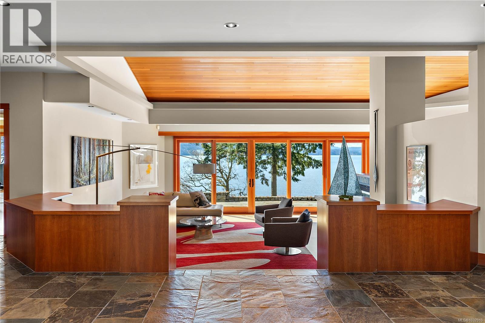 8440 Lawrence Rd, Central Saanich, British Columbia  V8M 1S5 - Photo 7 - 1032910