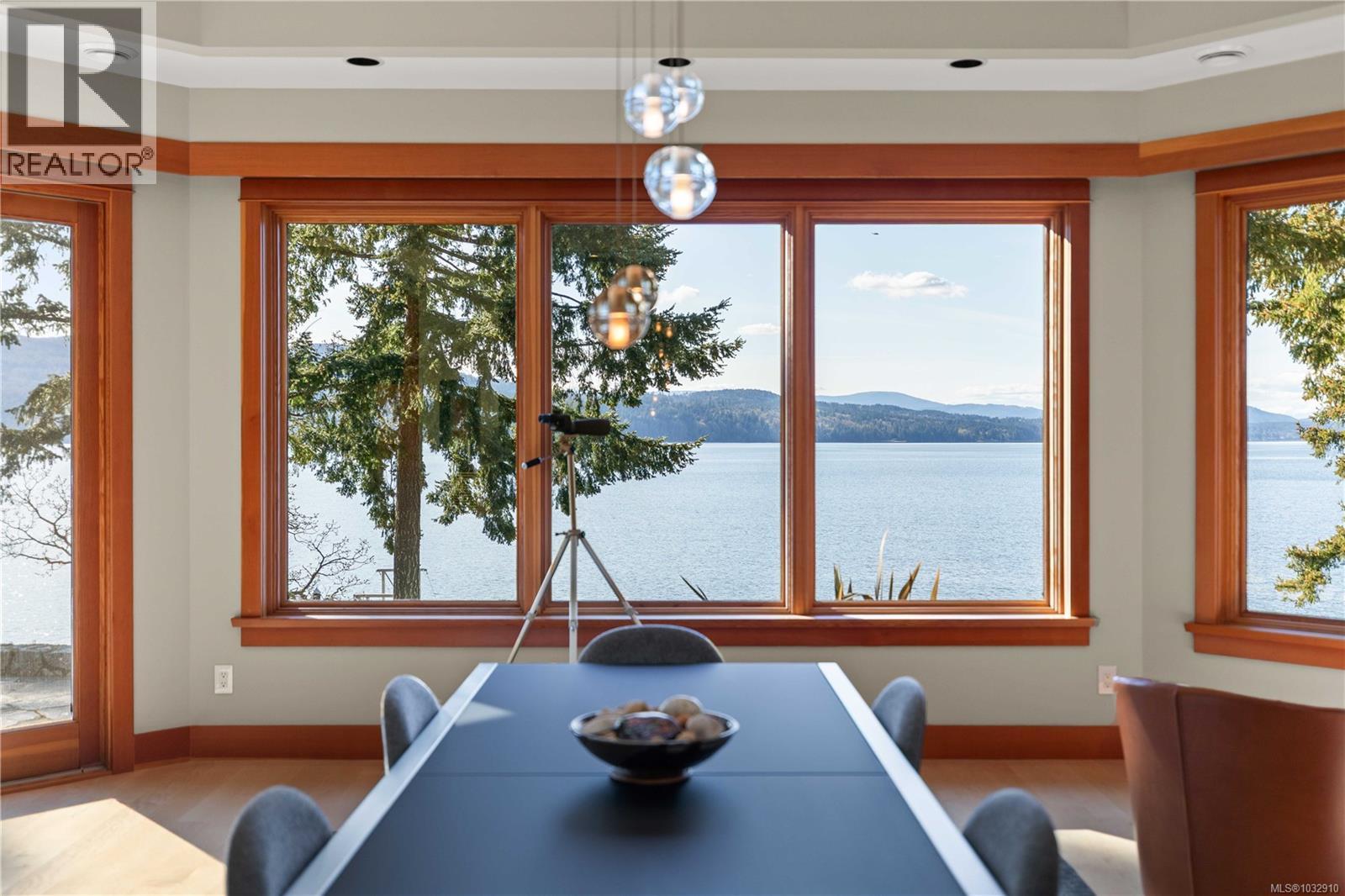 8440 Lawrence Rd, Central Saanich, British Columbia  V8M 1S5 - Photo 13 - 1032910